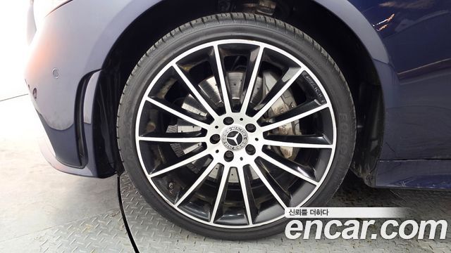 Mercedes-Benz CLS-Class CLS450 4MATIC AMG Line