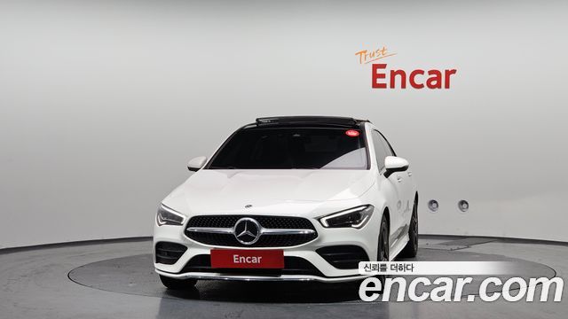 Mercedes-Benz CLA-Class CLA250 4MATIC