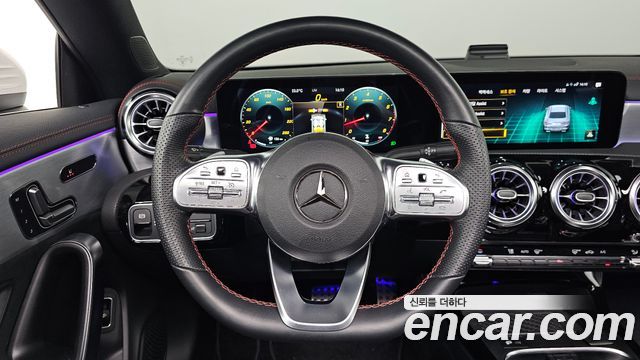 Mercedes-Benz CLA-Class CLA250 4MATIC