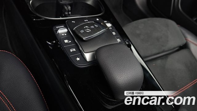 Mercedes-Benz CLA-Class CLA250 4MATIC