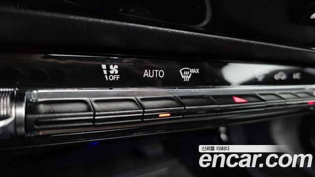 Mercedes-Benz CLA-Class CLA250 4MATIC