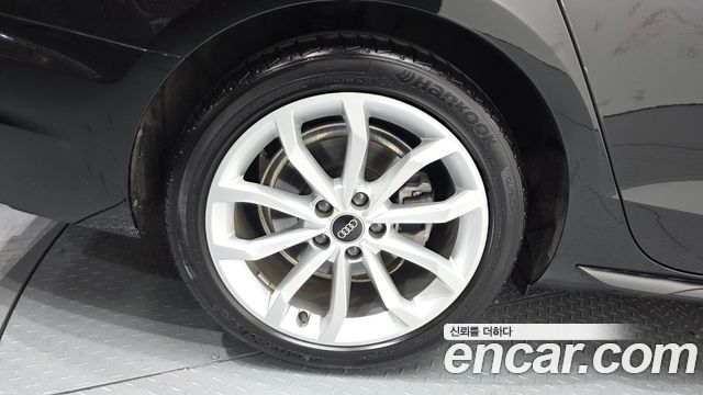 Audi A4 40 TFSI