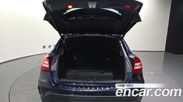 Mercedes-Benz GLA-Class GLA45 AMG 4MATIC