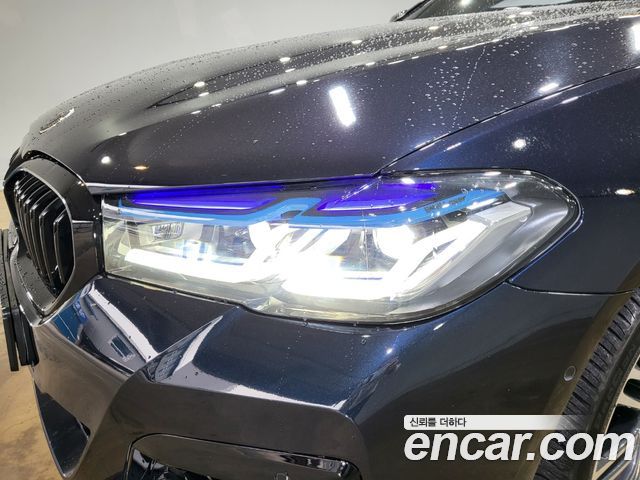 BMW 5-Series 530i M Sport Package Plus