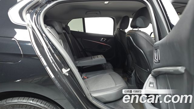 BMW 1-Series 120i Advantage