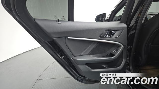 BMW 1-Series 120i Advantage