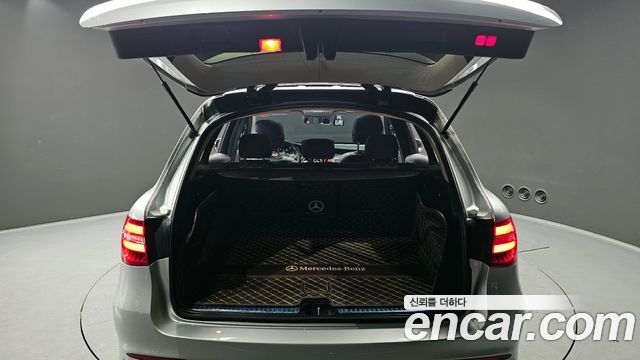 Mercedes-Benz GLC-Class GLC250 d 4MATIC