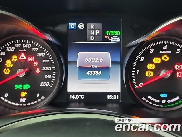 Mercedes-Benz GLC-Class GLC350e 4MATIC