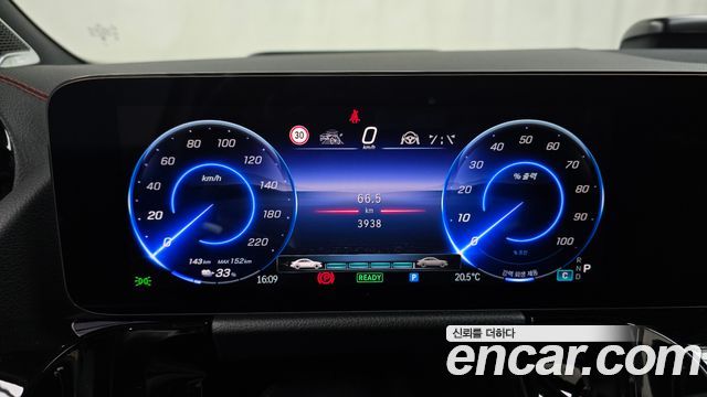 Mercedes-Benz EQA EQA250 AMG Line