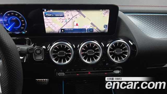 Mercedes-Benz EQA EQA250 AMG Line