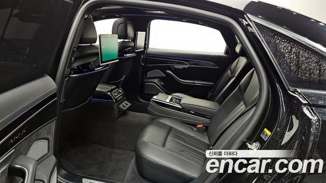 Audi A8 55 TFSI Quattro LWB