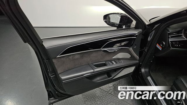 Audi A8 55 TFSI Quattro LWB
