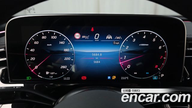 Mercedes-Benz E-Class E300 4MATIC AMG Line