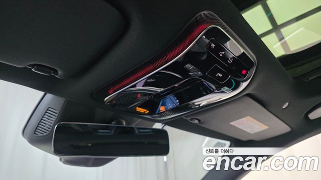 Mercedes-Benz E-Class E300 4MATIC AMG Line