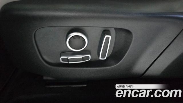 Land Rover Range Rover Evoque P250 SE