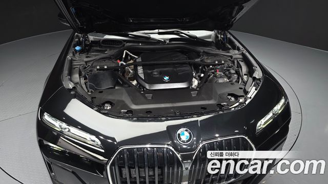 BMW 7-Series 740d xDrive M Sport