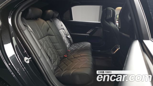 BMW 7-Series 740d xDrive M Sport
