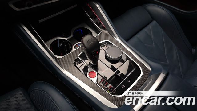 BMW XM 4.4