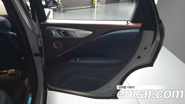 BMW XM 4.4