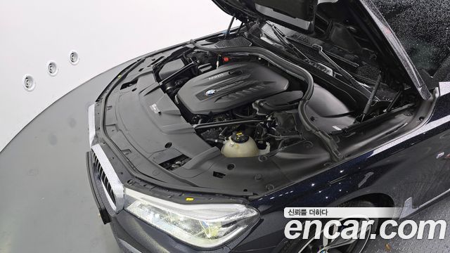 BMW 7-Series 730Ld xDrive M Sport