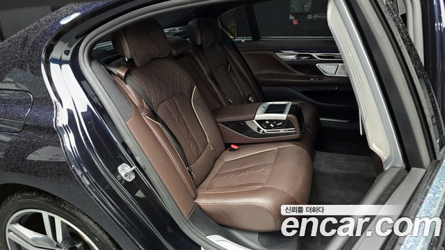 BMW 7-Series 730Ld xDrive M Sport