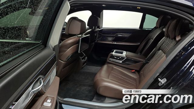 BMW 7-Series 730Ld xDrive M Sport