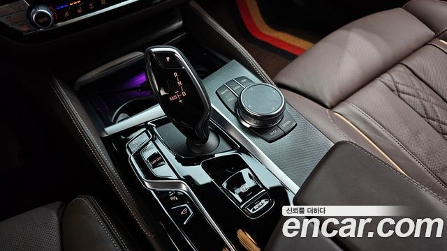 BMW 5-Series 523d M Sport