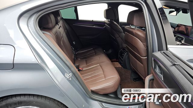 BMW 5-Series 523d M Sport