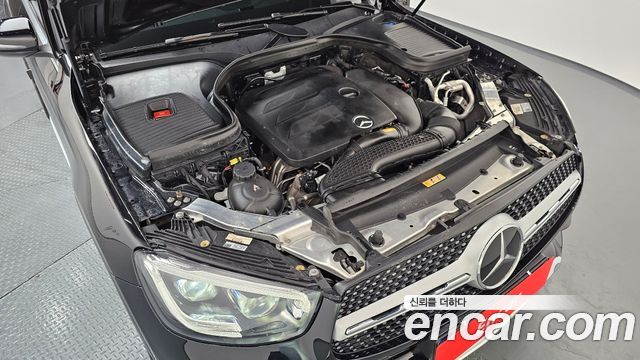 Mercedes-Benz GLC-Class GLC300 4MATIC Premium Coupe