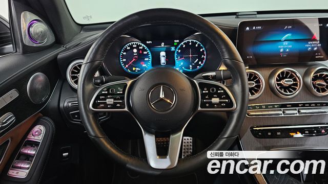 Mercedes-Benz GLC-Class GLC300 4MATIC Premium Coupe
