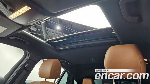 Mercedes-Benz GLC-Class GLC300 4MATIC Premium Coupe