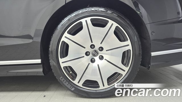 Audi A8 55 TFSI Quattro Premium LWB