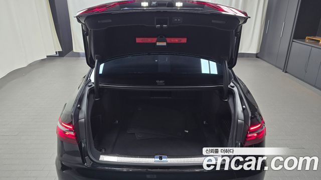 Audi A8 55 TFSI Quattro Premium LWB