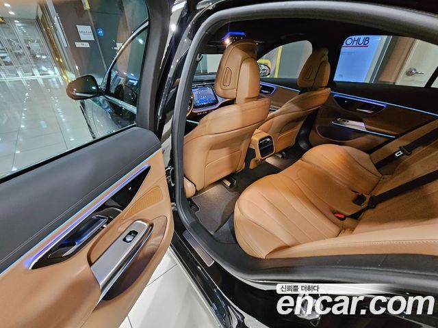 Mercedes-Benz E-Class E220d 4MATIC Exclusive