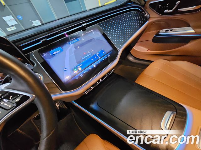 Mercedes-Benz E-Class E220d 4MATIC Exclusive