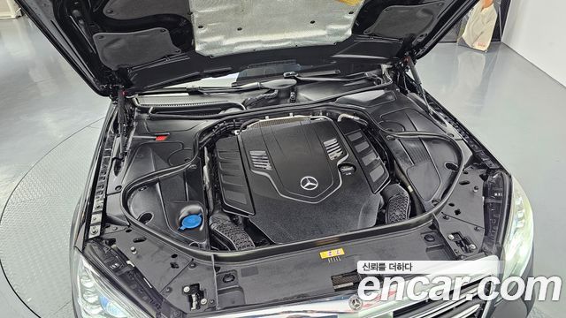 Mercedes-Benz S-Class S560L 4MATIC