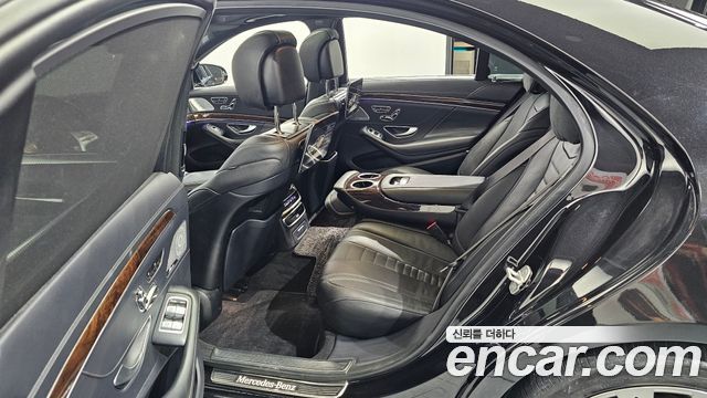 Mercedes-Benz S-Class S560L 4MATIC