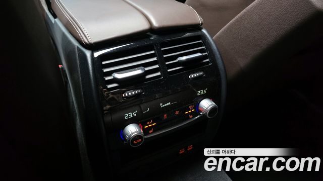 BMW 5-Series 530i M Sport Package Plus