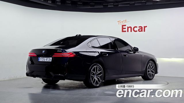 BMW 5-Series 520i M Sport