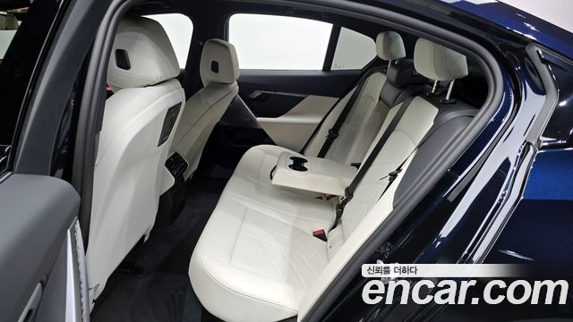 BMW 5-Series 520i M Sport