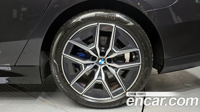 BMW 5-Series 520i M Sport