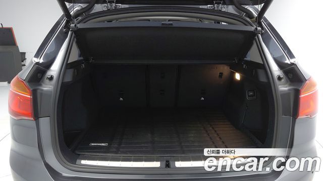 BMW X1 xDrive 20i xLine