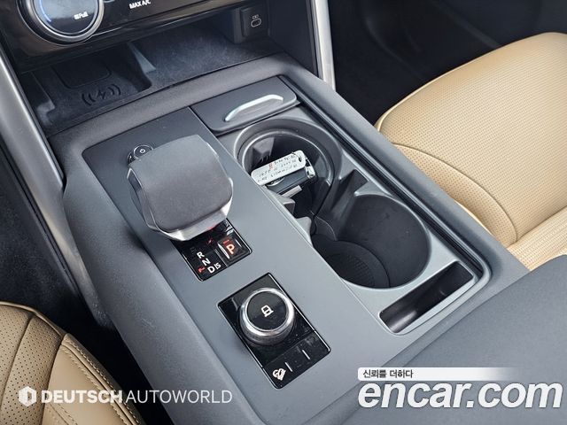 Land Rover Discovery D350 Dynamic HSE