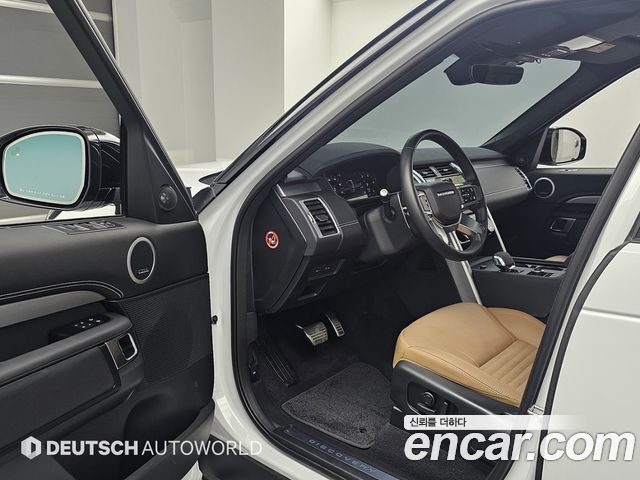 Land Rover Discovery D350 Dynamic HSE