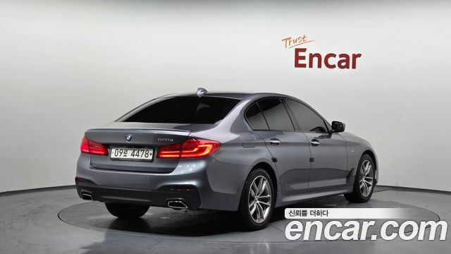 BMW 5-Series 520d M Sport Package Plus