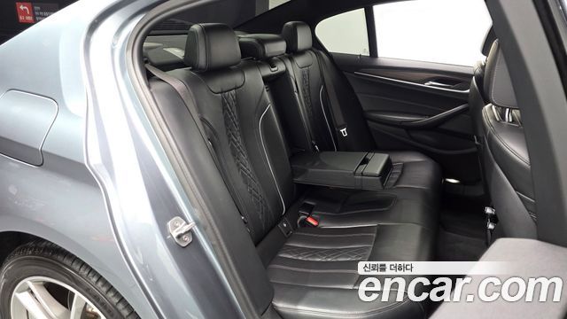 BMW 5-Series 520d M Sport Package Plus