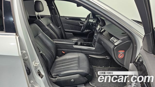Mercedes-Benz E-Class E220 Bluetec Avantgarde