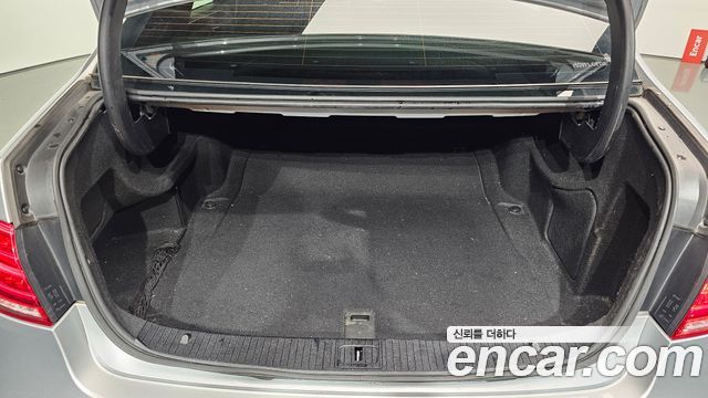 Mercedes-Benz E-Class E220 Bluetec Avantgarde