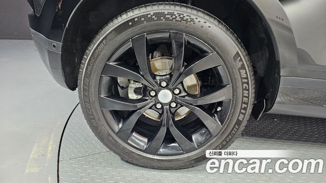 Land Rover Range Rover Evoque D180 SE
