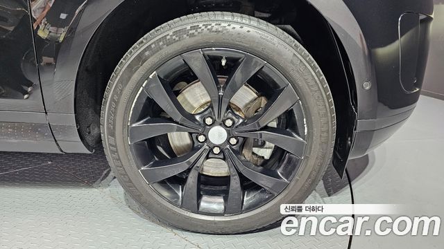 Land Rover Range Rover Evoque D180 SE